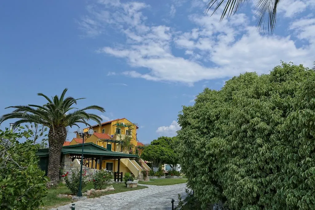 Sandy Beach Villas And Apartments Svoronata 4*,  Grecja