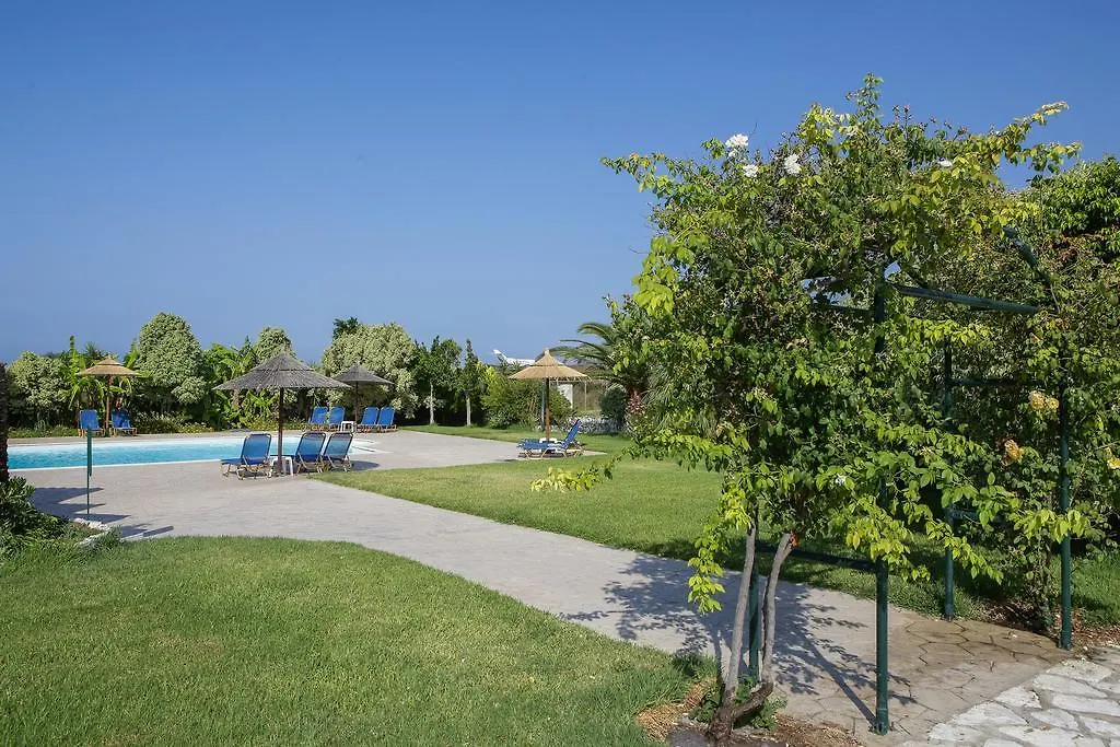 Hotel apartamentowy Sandy Beach Villas And Apartments Svoronata
