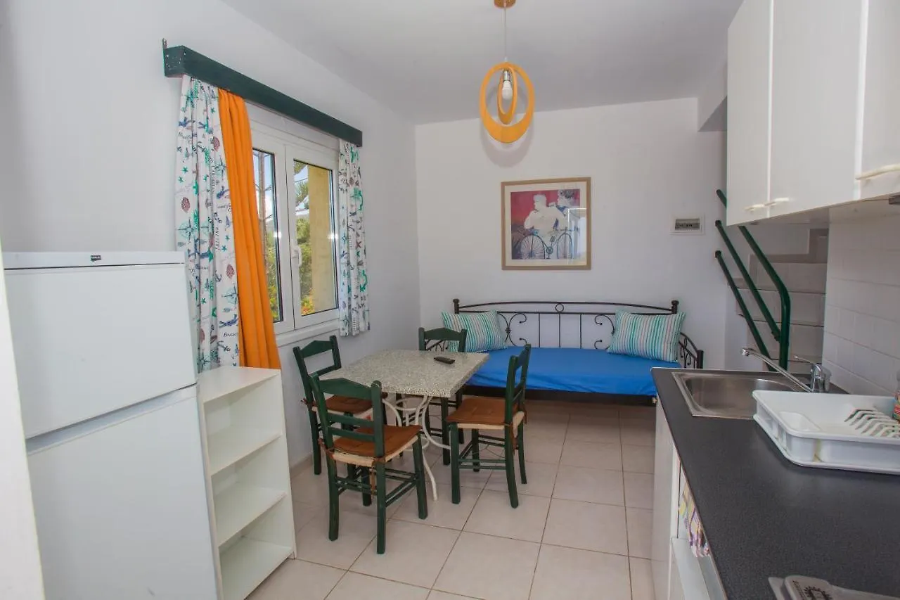 Sandy Beach Villas And Apartments Svoronata
