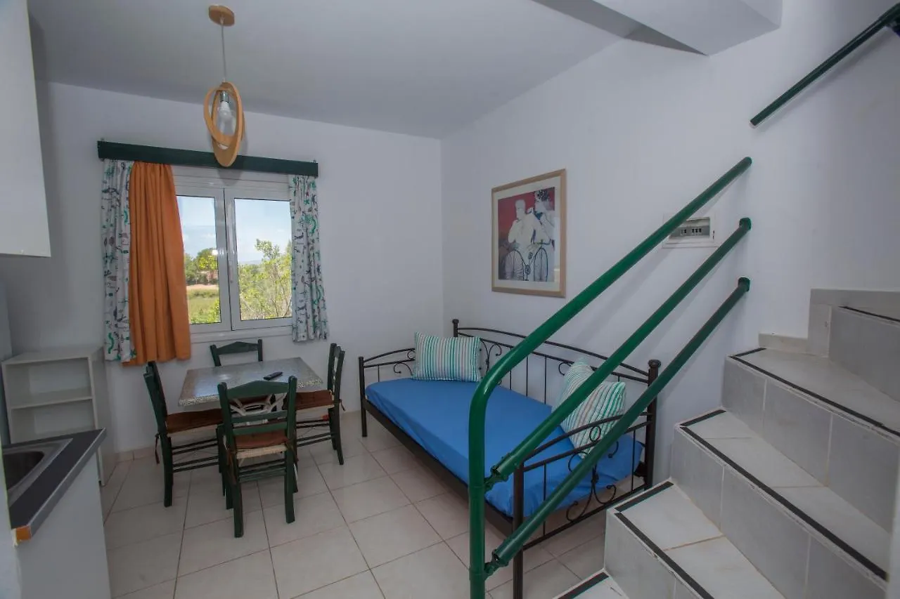 Hotel apartamentowy Sandy Beach Villas And Apartments Svoronata