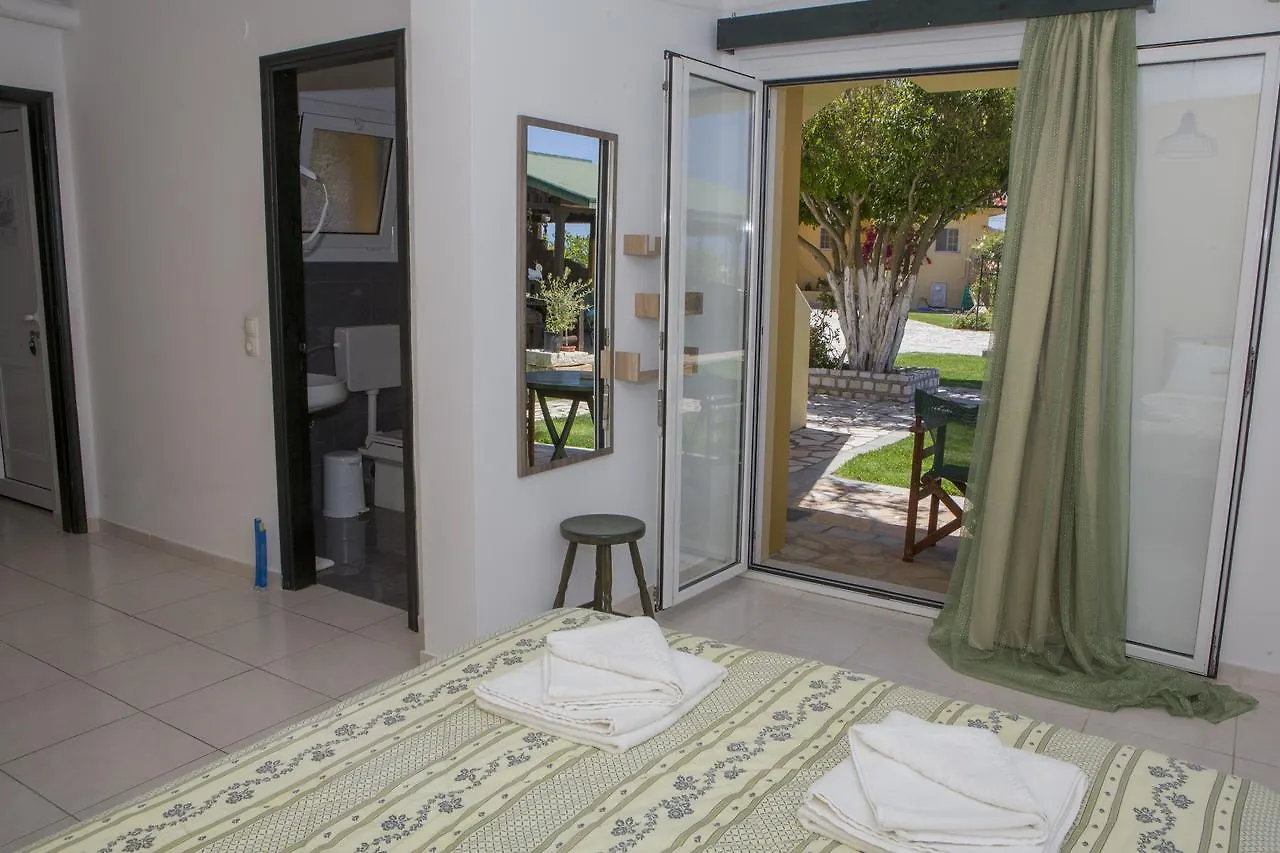 Sandy Beach Villas And Apartments Svoronata 4*,  Grecja