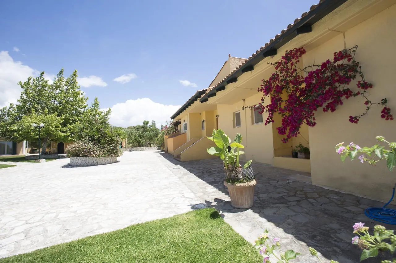 Sandy Beach Villas And Apartments Svoronata Hotel apartamentowy
