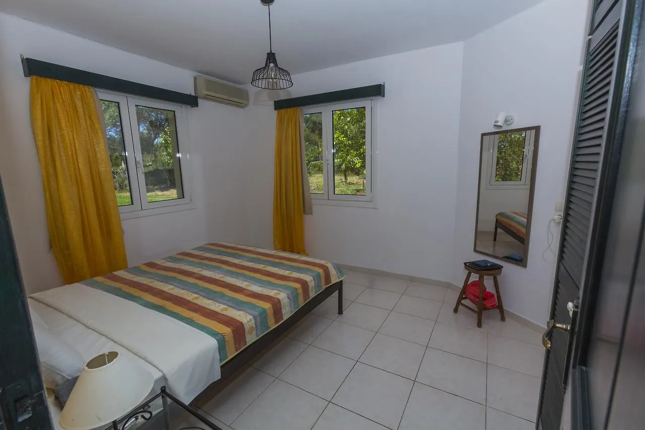 아파트호텔 Sandy Beach Villas And Apartments 스보로나타